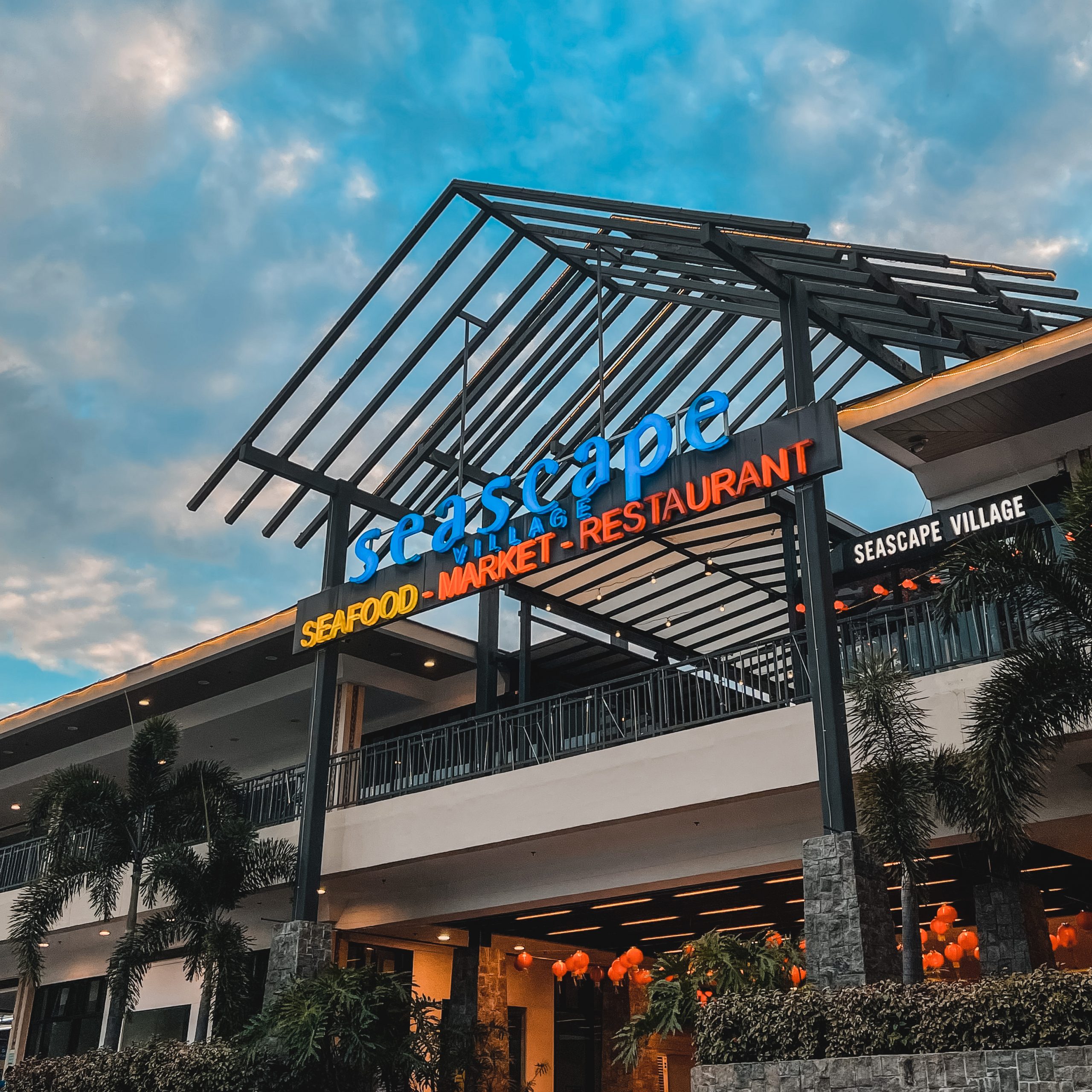 Gallery Seascape Village